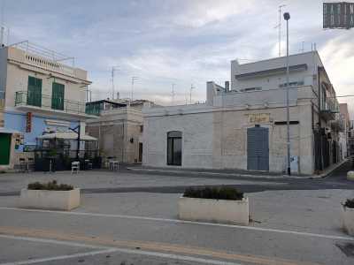 ... un altro prima di piazza Roma ...
